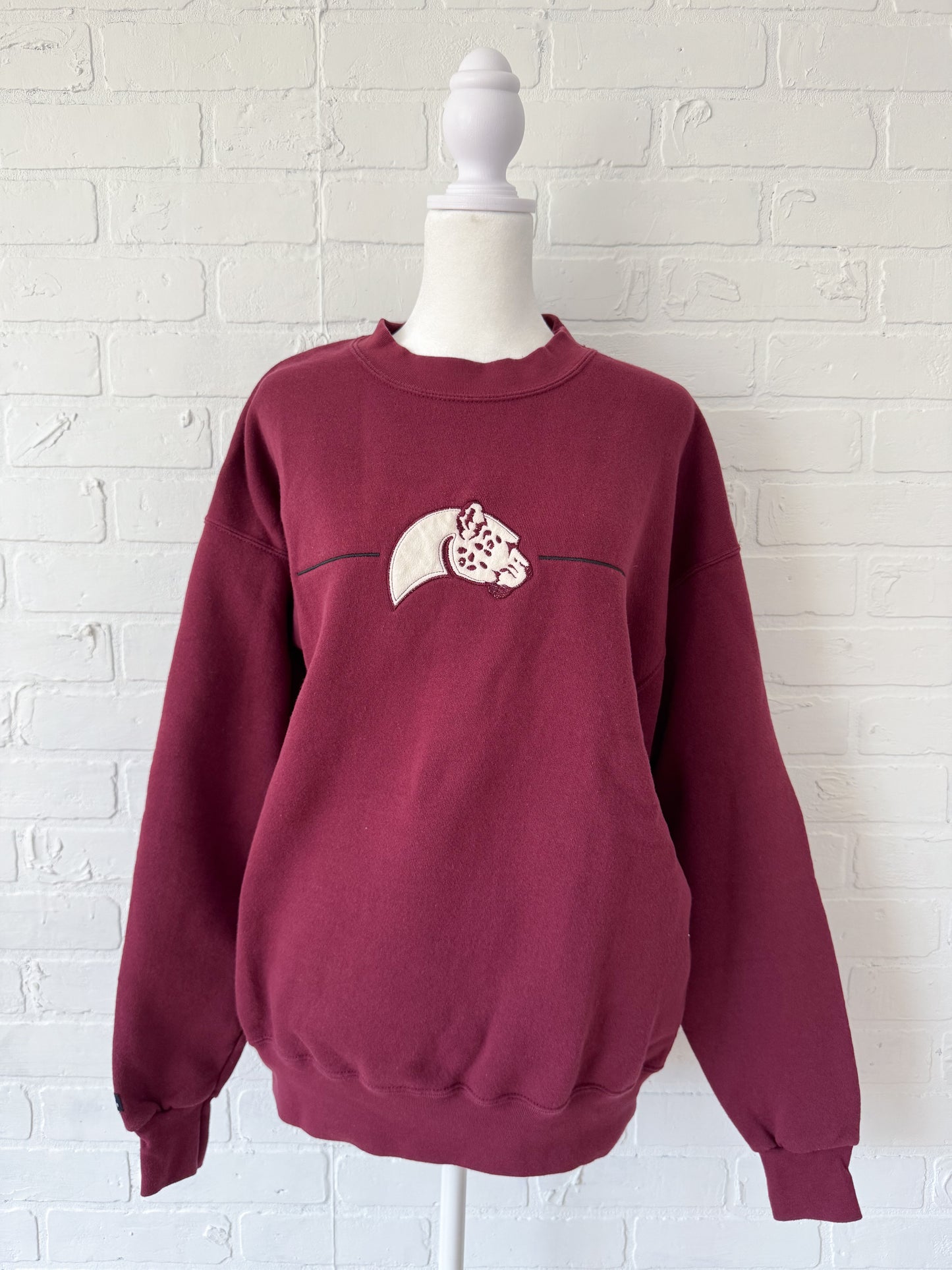 Maroon sweater - L