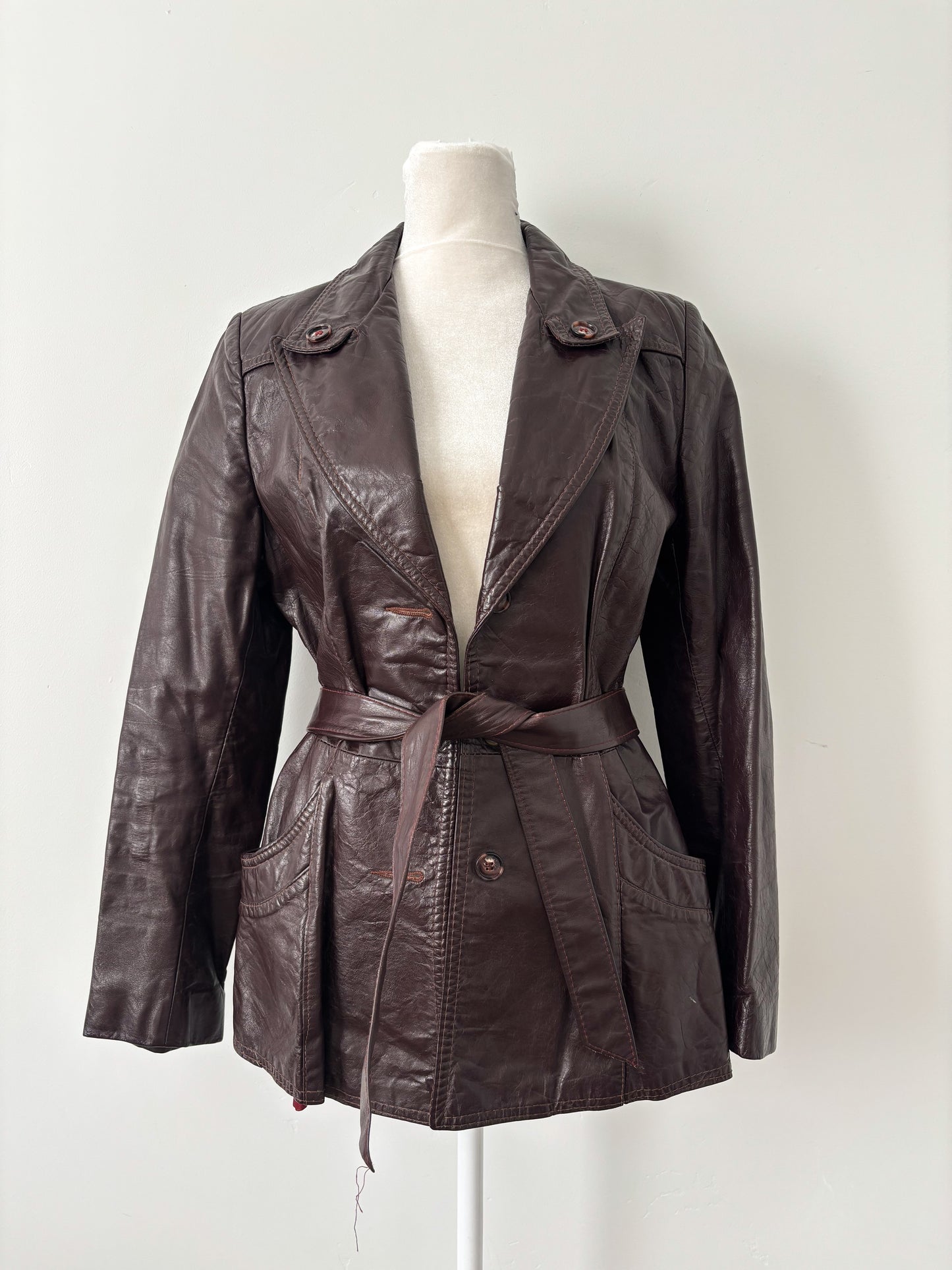 Brown leather jacket - m