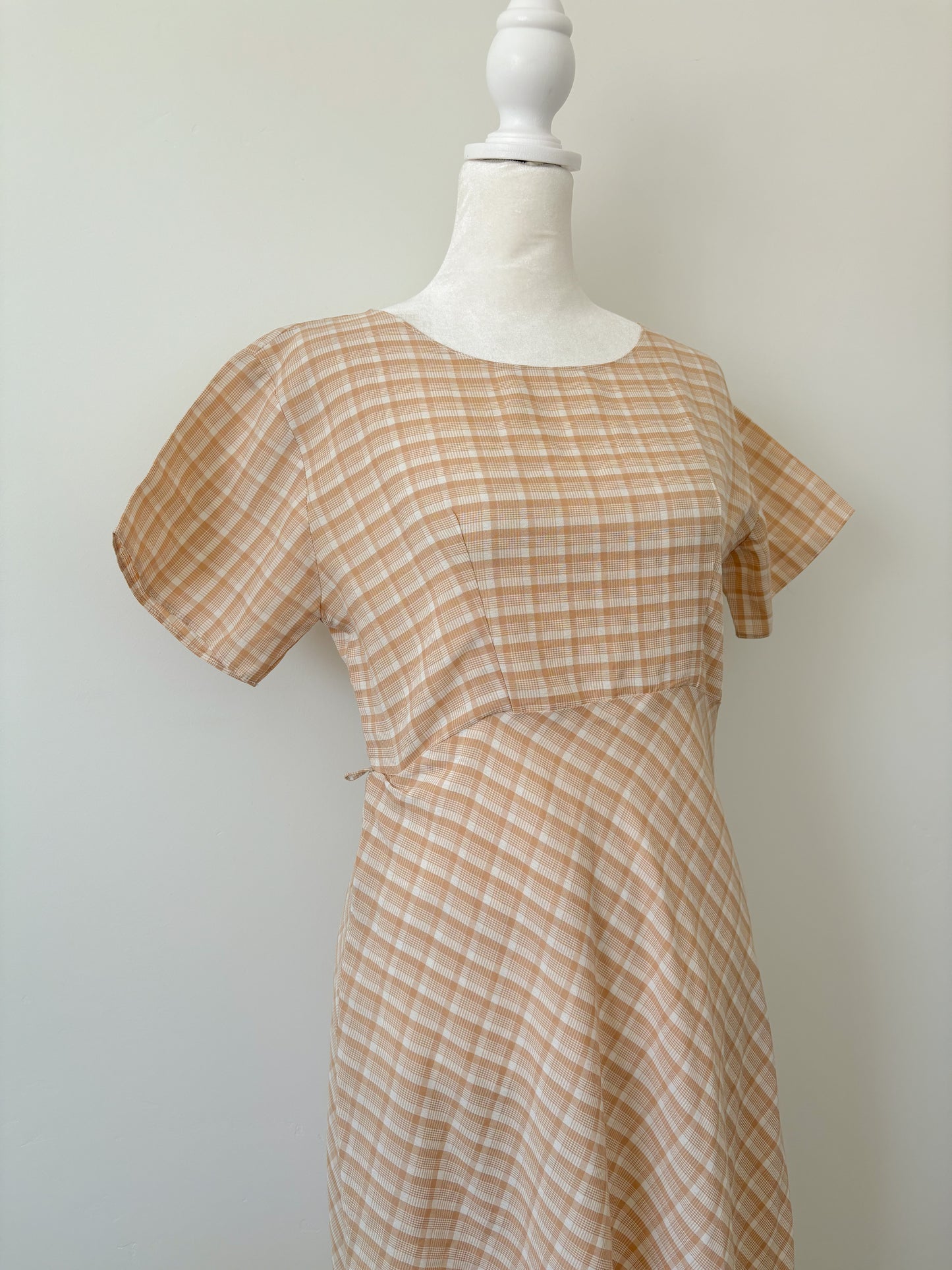 Brown plaid dress-M