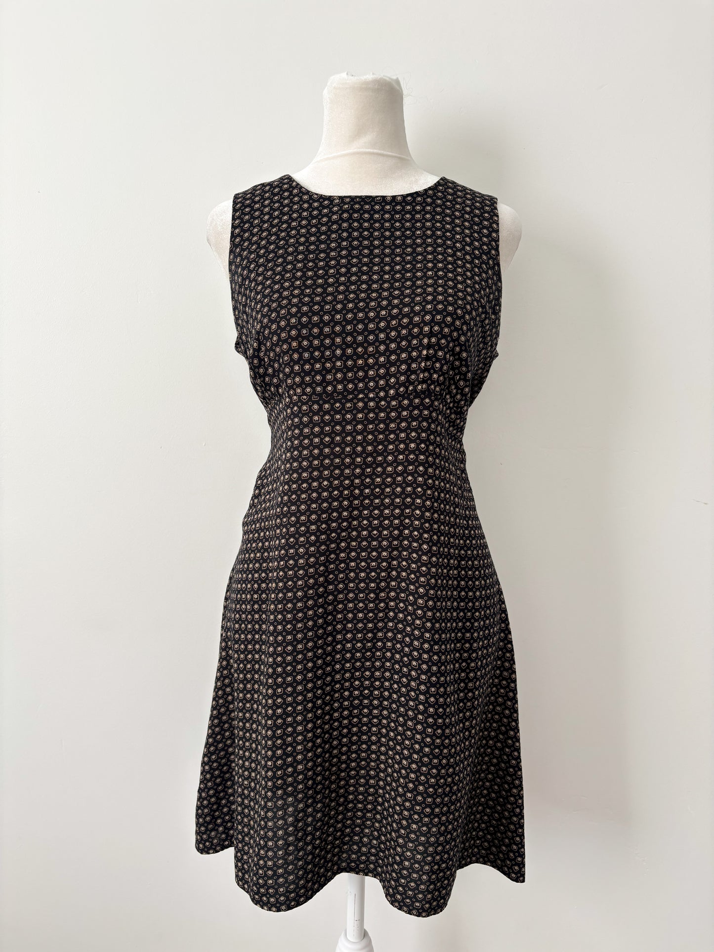 Black pattern mini dress-S