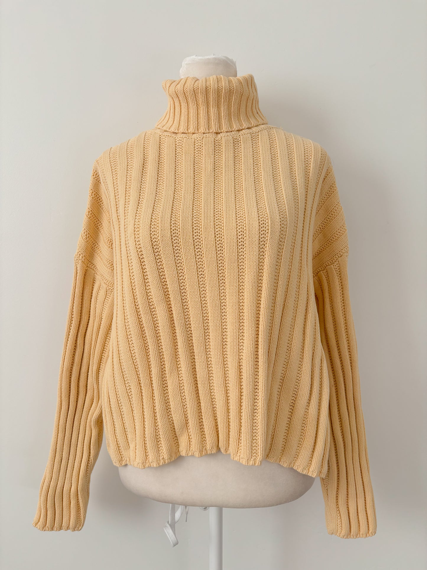 Yellow cropped turtleneck-XL
