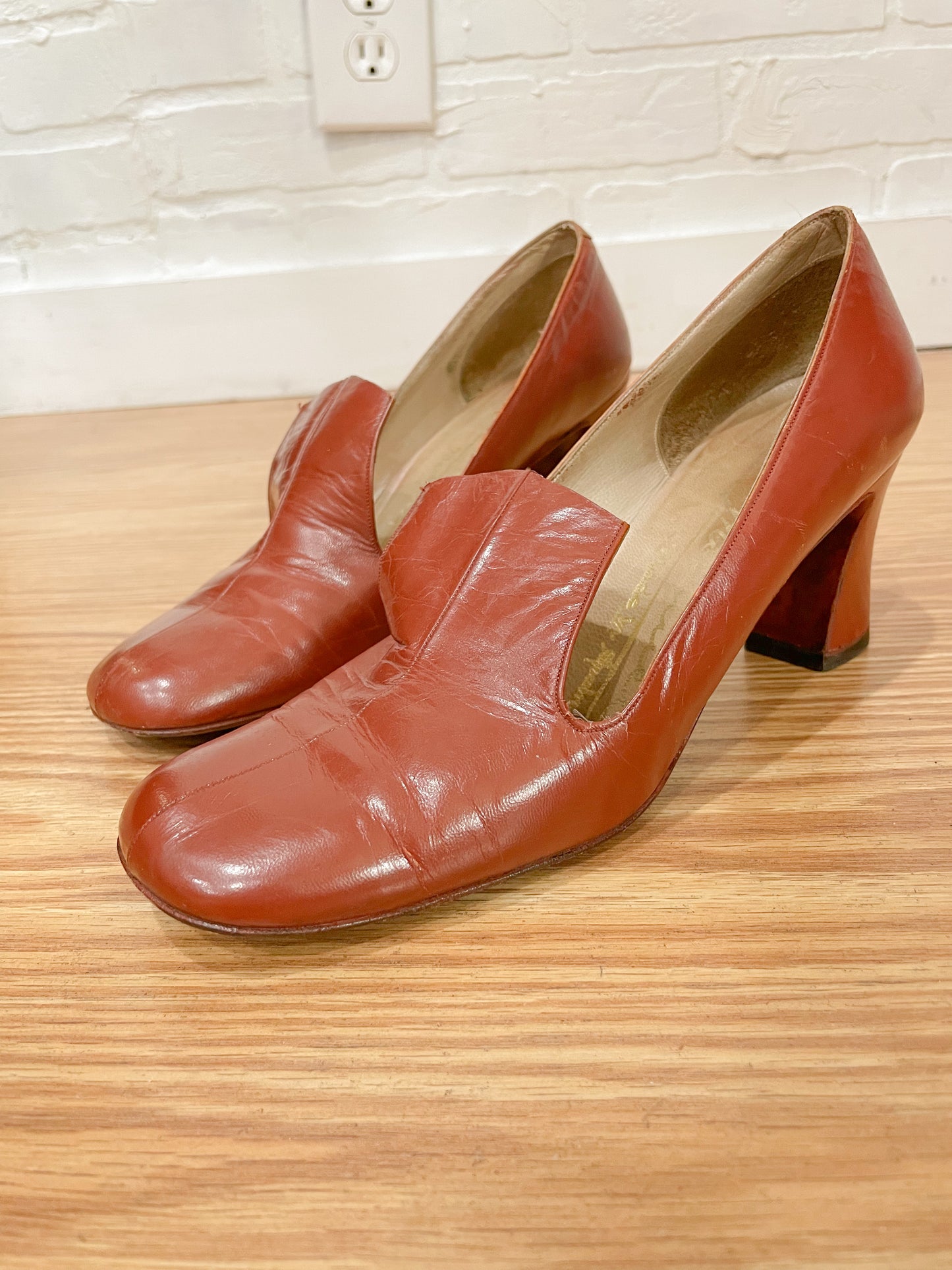 Brown Heel - size 7
