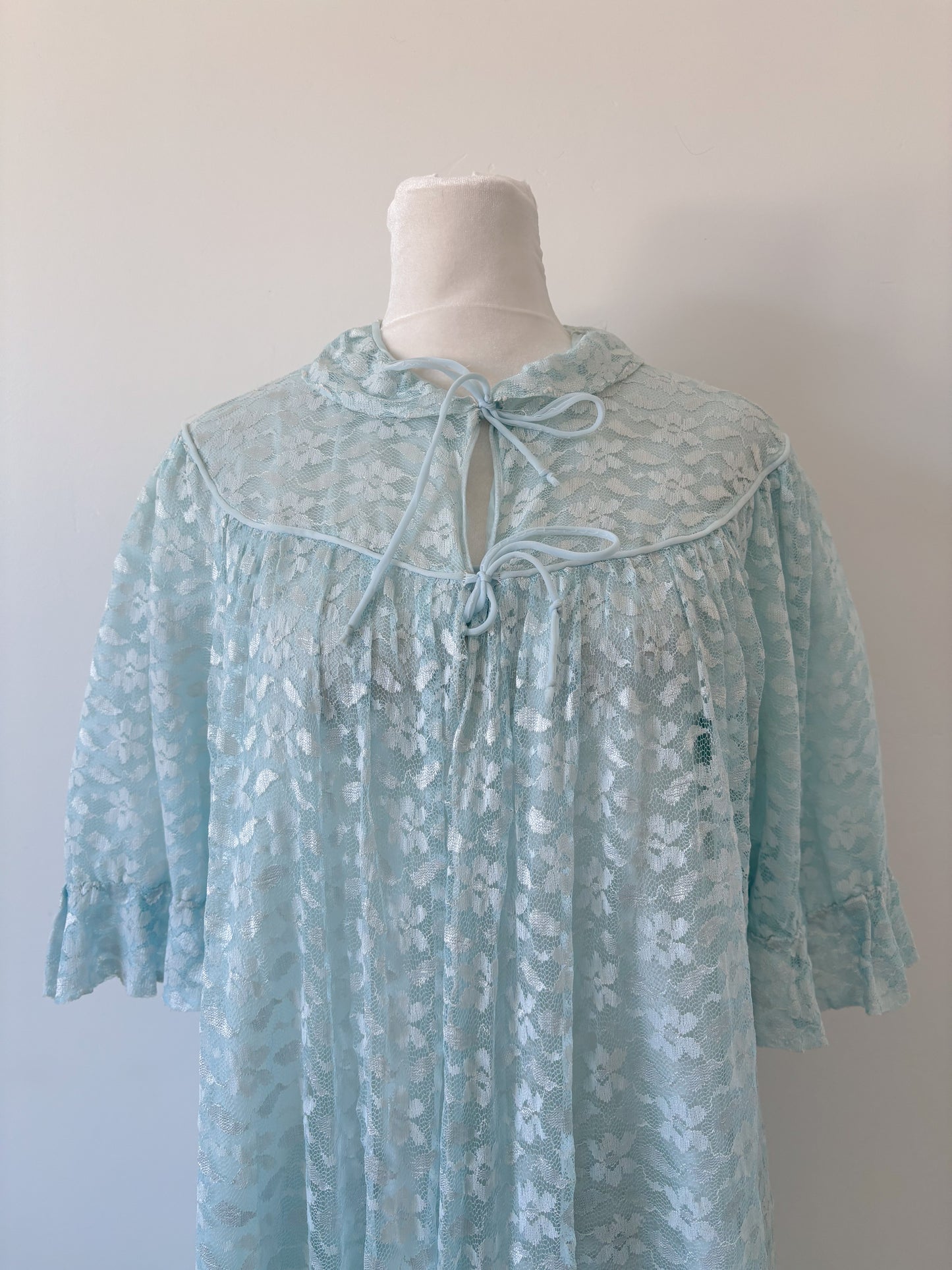 Blue lace kimono