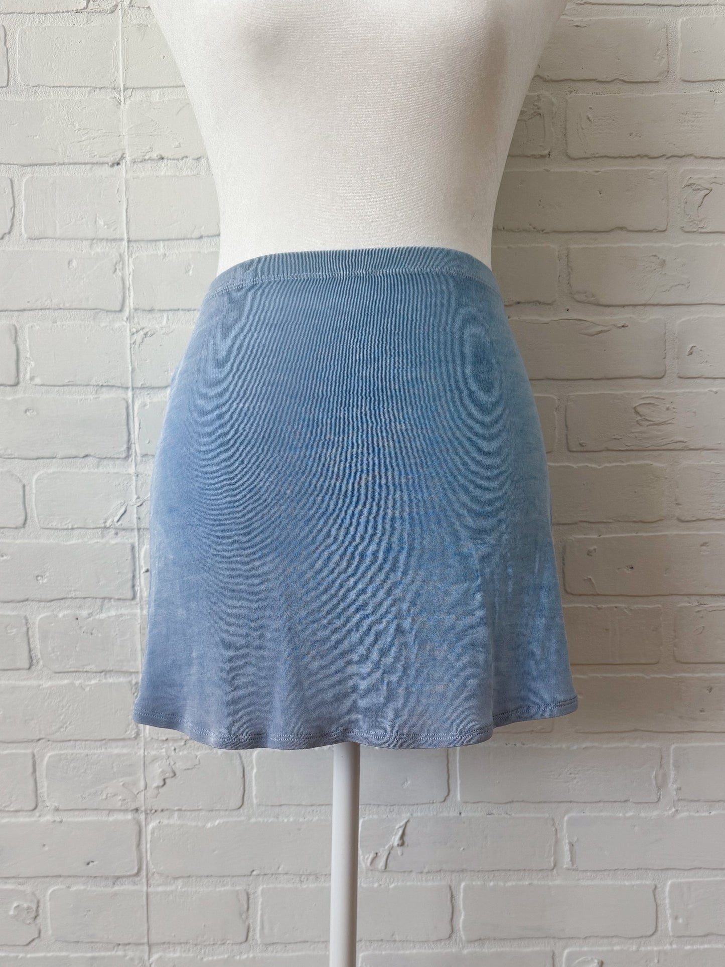 Blue mini skirt - s