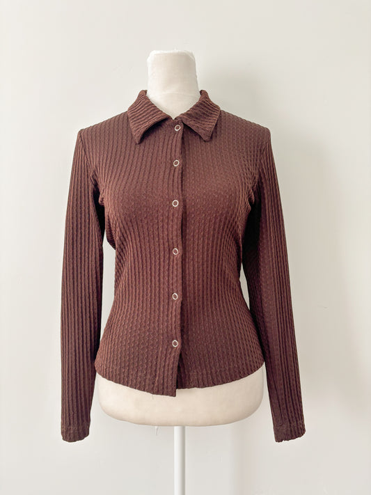 Brown waffle knit button up - m