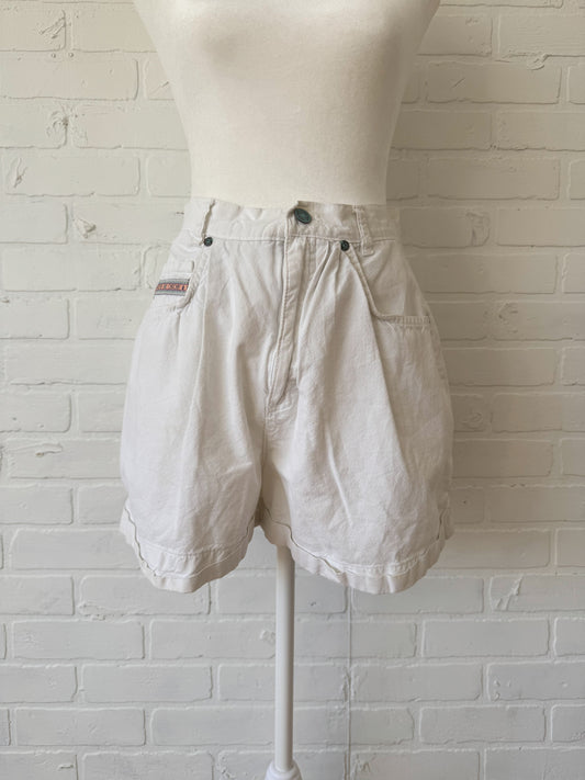 Cherokee white shorts - 11