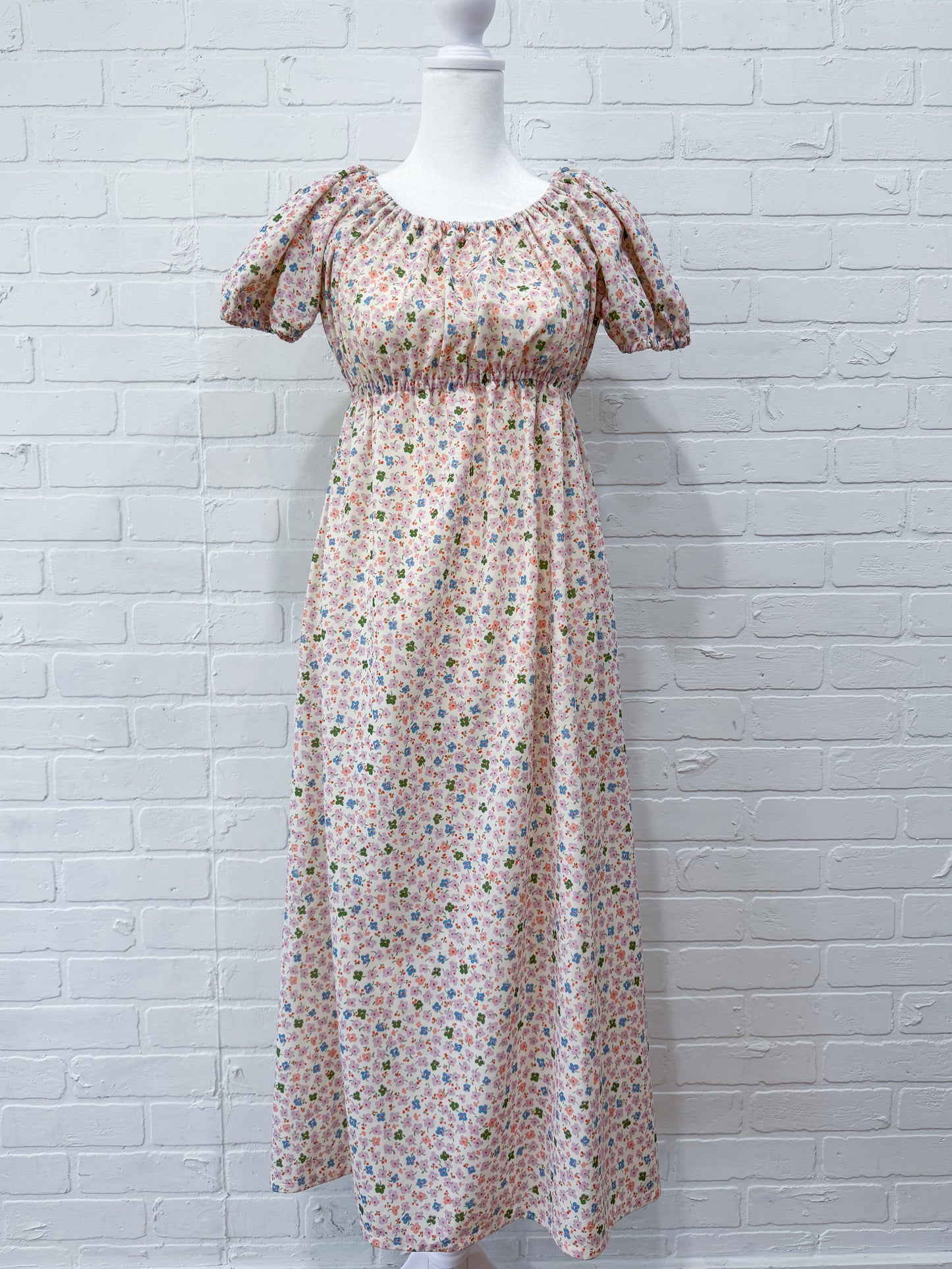 Elastic neckline floral dress - small
