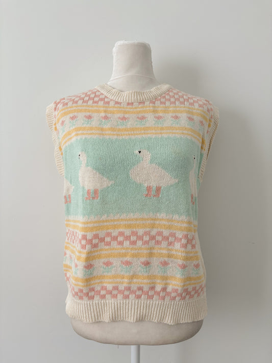 Pastel duck sweater vest - m