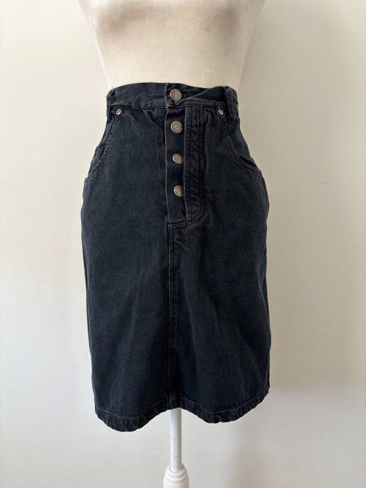 Black jean skirt - s