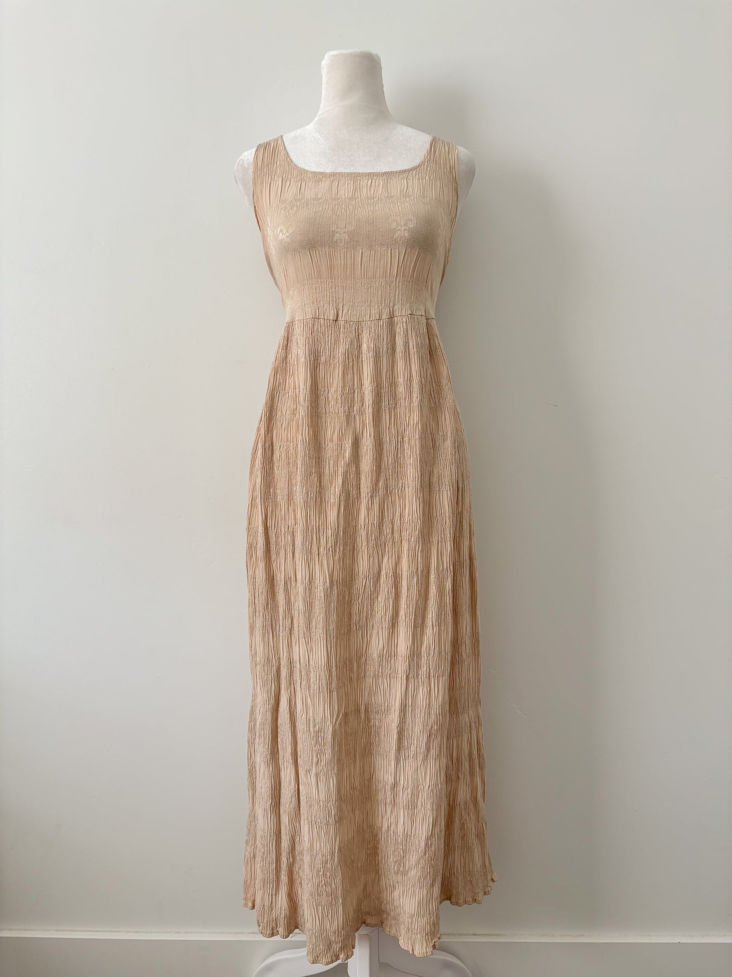 MG apparel beige dress - m