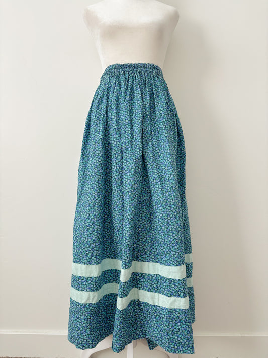 Blue floral stripe skirt-M