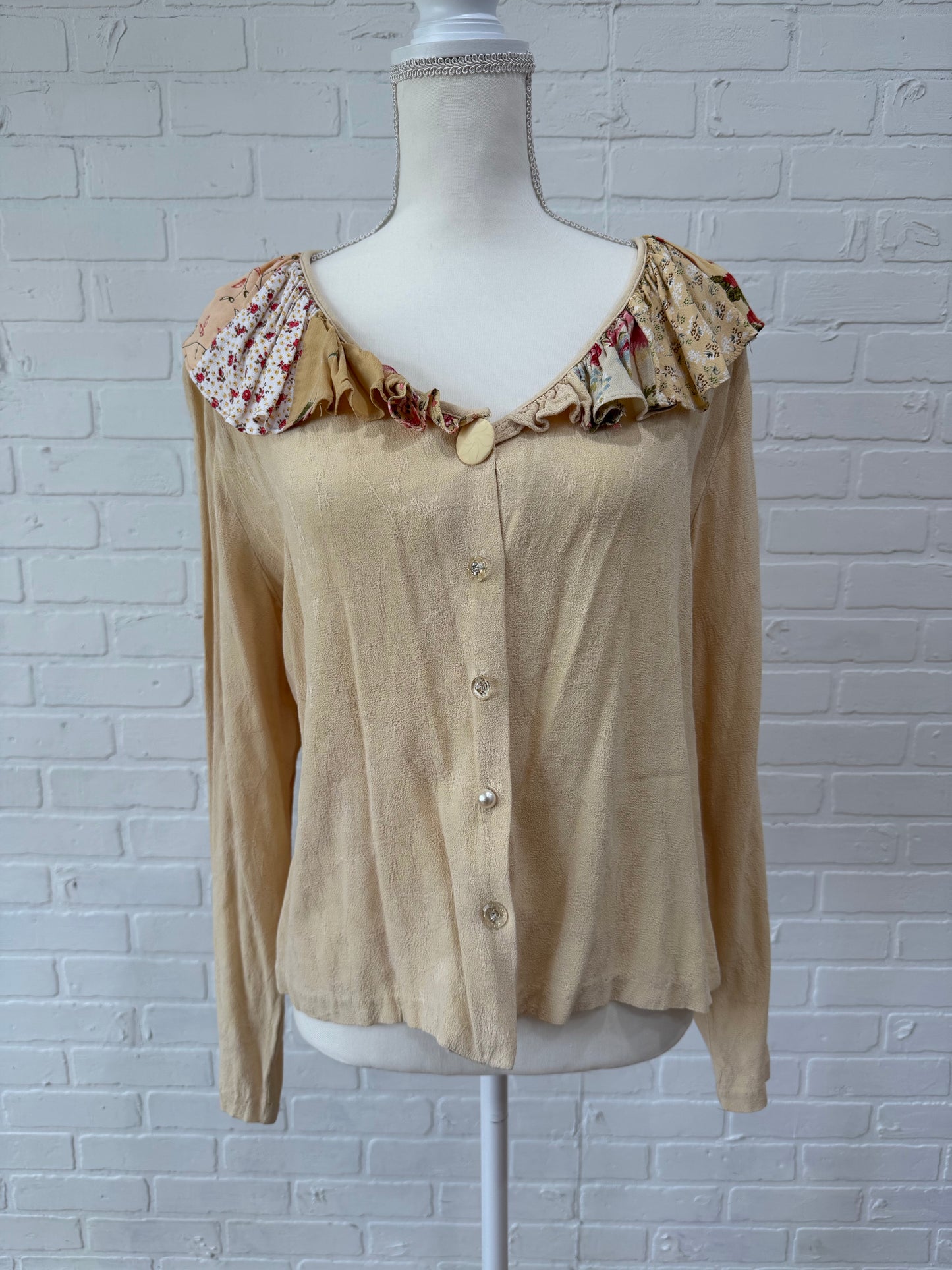Zoe collared top - L