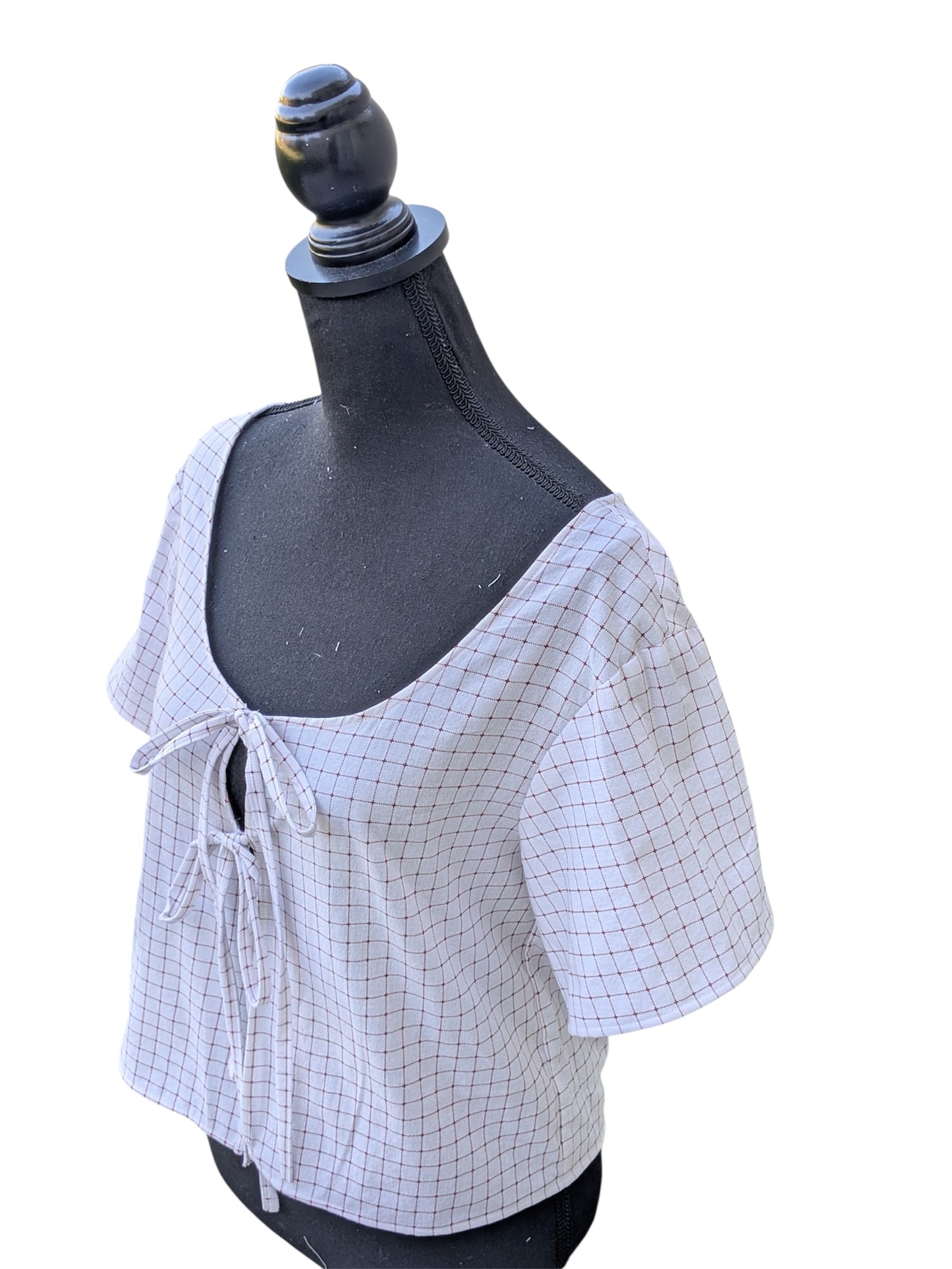 White and Red Grid short sleeve top